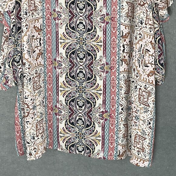 Catherines Top Women Sz 1x Floral Print Cold Shoulder Ruffle Detail Lightweight - Picture 6 of 14